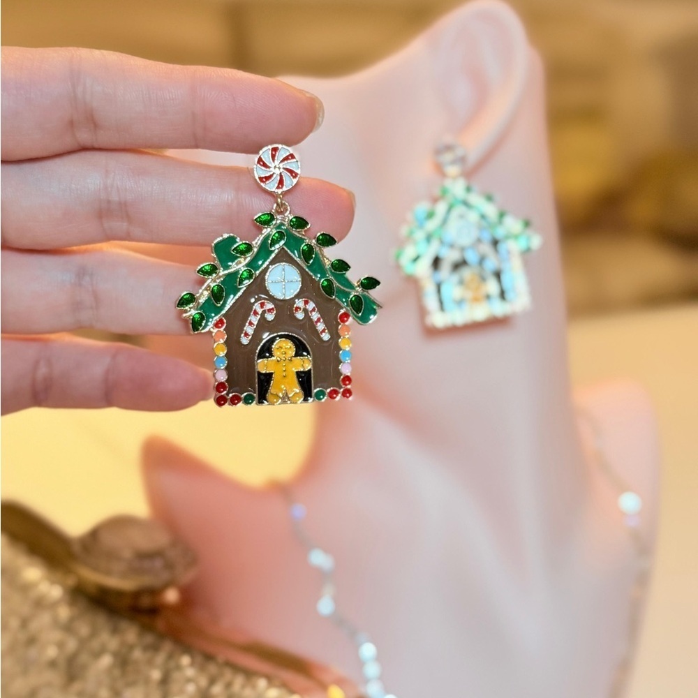 Gingerbread House Earrings - Green, Red, Brown. - Picture 8 of 9